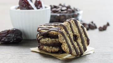 Coconut Medjool Date Cookies
