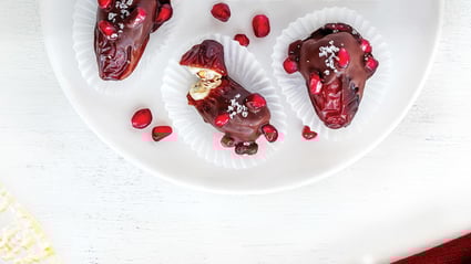 medjool date chocolate gems