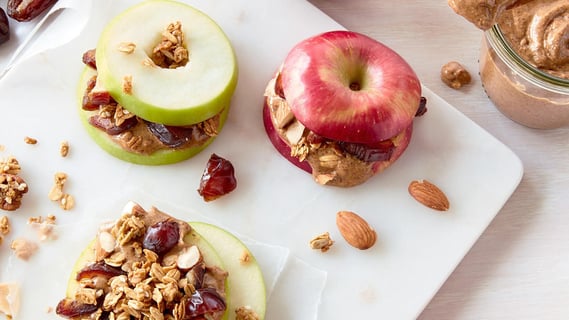 medjool date and apple sandwiches