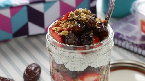 Protein-Packed-Fresh-Medjool-Date-Chia-Pudding-Parfait