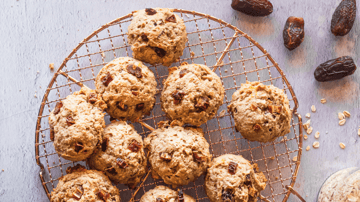 Healthy Date Oatmeal Breakfast Cookies