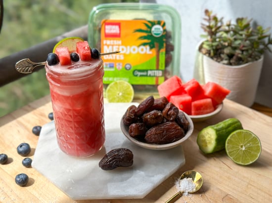hydrating juice with dates