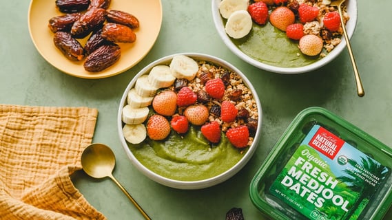 Super Green Smoothie Bowl