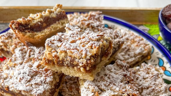 Shortbread Date Bars