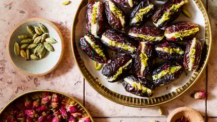 Malai Stuffed Dates