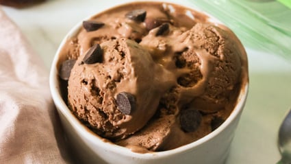 Date Sweetened Chocolate Peanut Butter Ice Cream