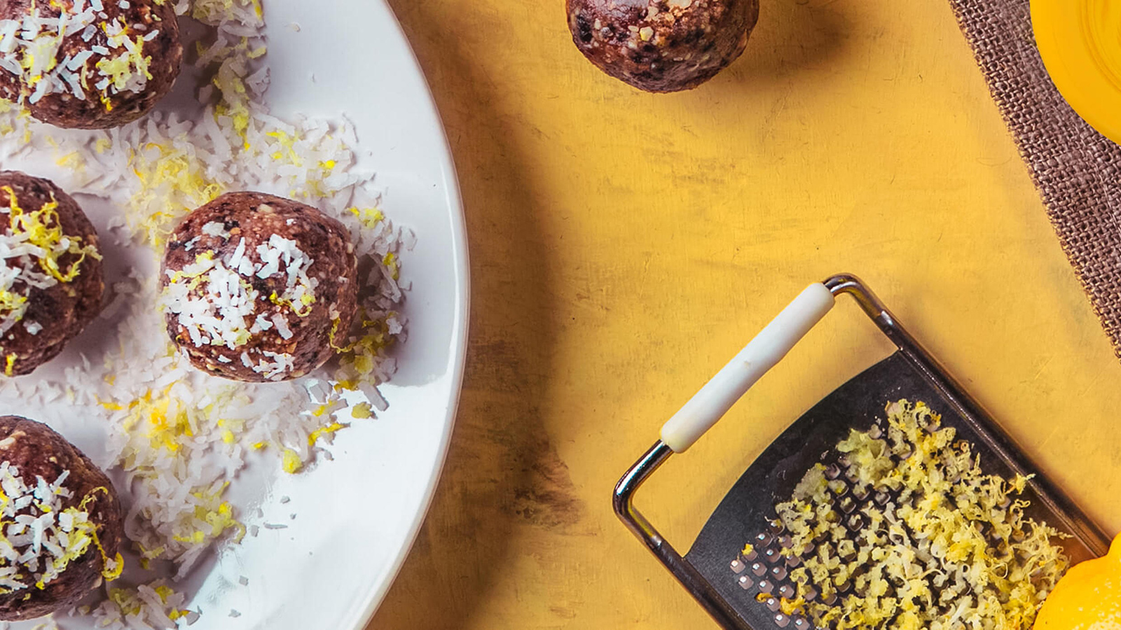 Medjool Date, Blueberry and Lemon Endurance Energy Balls