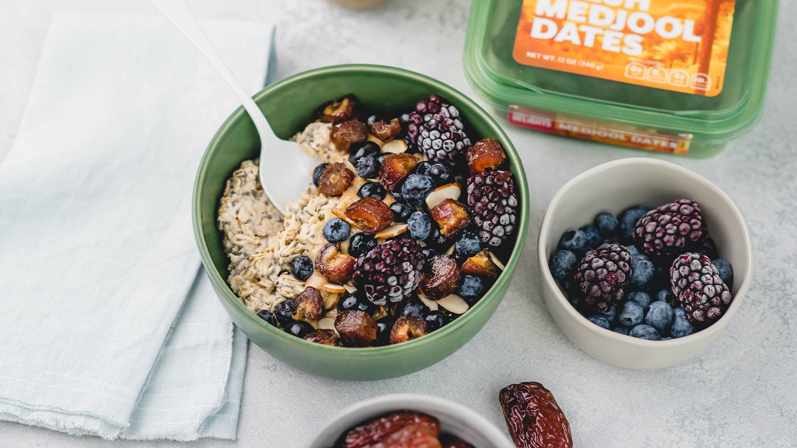 Medjool Date Salted Caramel Overnight Oats