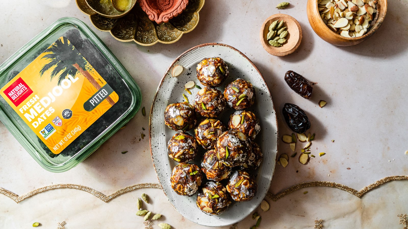 Date Nut Ladoos