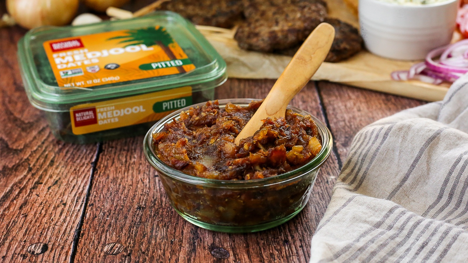 Onion-Bacon Jam with Medjool Dates